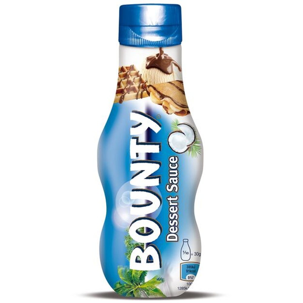 Une bouteille avec un paysage paradisiaque bleu et sur en haut il y a une gaufre, une glace et une crêpe avec un sirop de chocolat. Le tout sur fond blanc