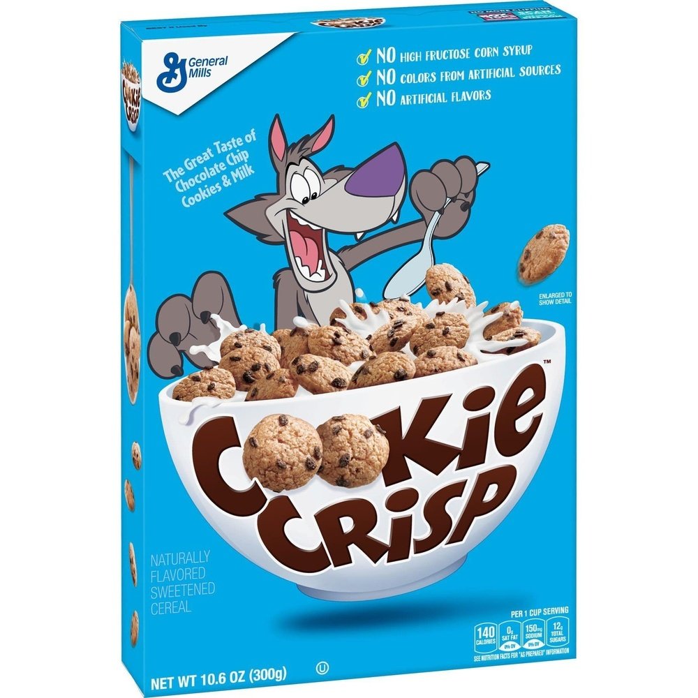 Un carton bleu avec un loup gris qui met une cuillère dans un grand bol blanc rempli de lait et de céréales en forme de cookie, le tout sur fond blanc