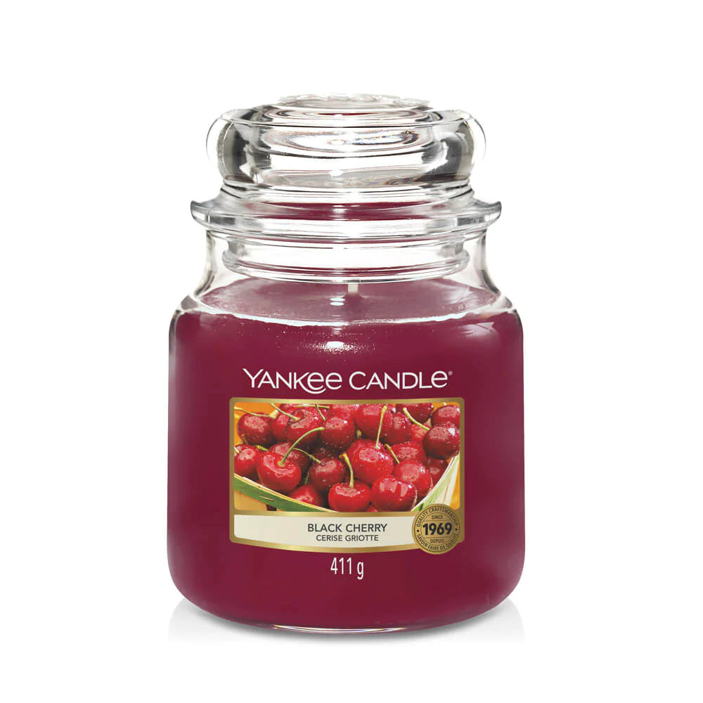 Yankee Candle Black Cherry Moyenne Jarre - My American Shop