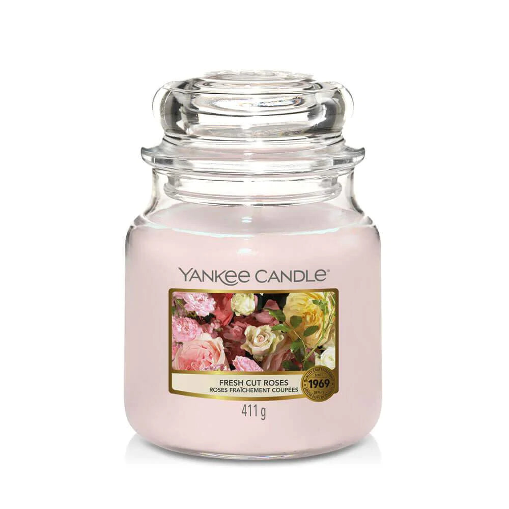 Yankee Candle Fresh Cut Roses Moyenne Jarre - My American Shop