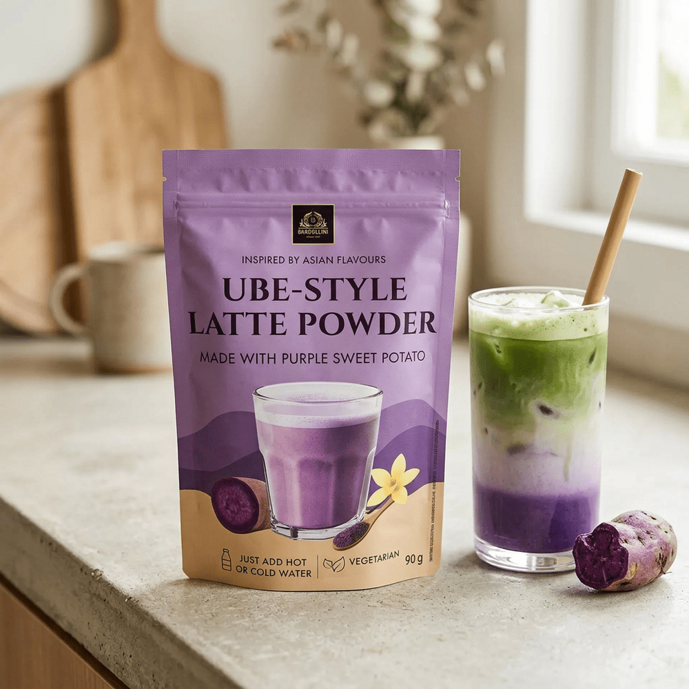 Bardollini Matcha Ube Style Latte, poudre instantanée pour latte crémeux matcha et patate douce violette philippine, 6.5% d'ube véritable, couleur naturellement violacée, texture soyeuse chaud ou glacé, disponible sur My American Shop.